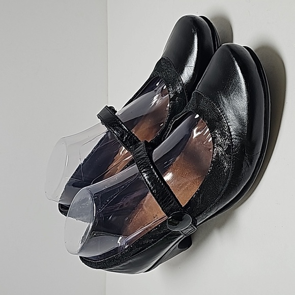 Naot Trendy Mary Jane Shoe Pump Heel Black Leather Hook Loop Orthotic 9 9.5 40 - Picture 1 of 16